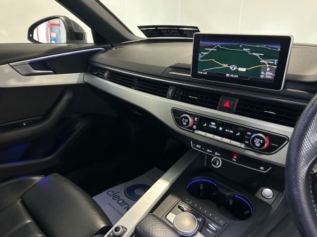 2017 Audi A4 - photo 14