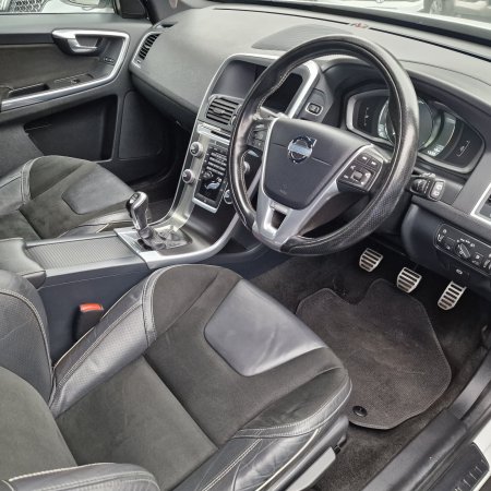 2015 Volvo XC60 - photo 14
