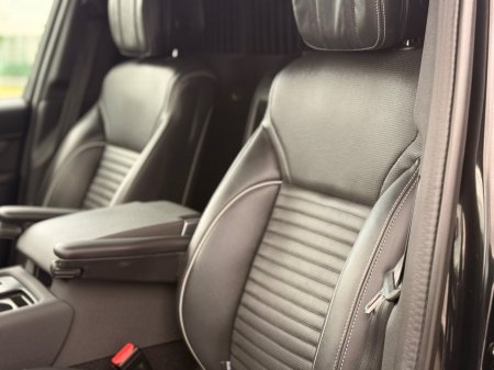 2023 Land Rover Discovery - photo 22