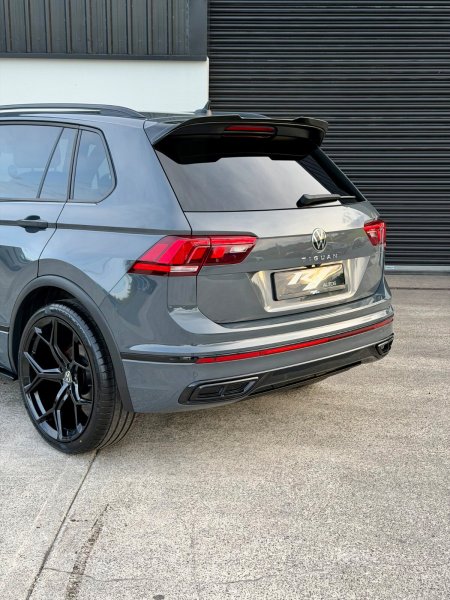 2023 Volkswagen Tiguan - photo 12