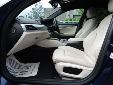 2018 BMW 5-Series - photo 13