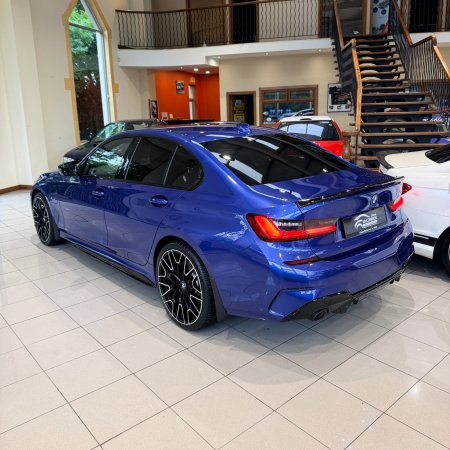 2022 BMW 3-Series - photo 4