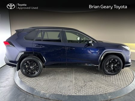 2024 Toyota RAV4 - photo 3