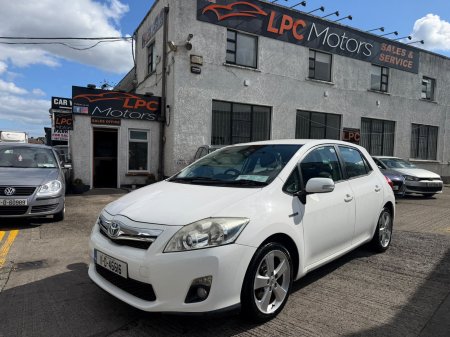 2011 Toyota Auris 1.8 HSD