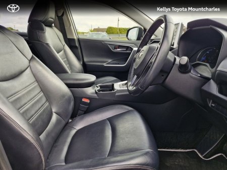 2019 Toyota RAV4 - photo 13