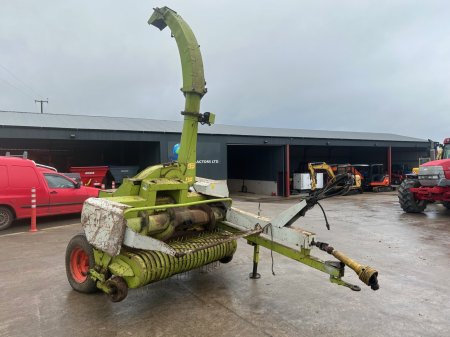 0 CLAAS 