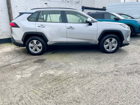 2024 Toyota RAV4 - photo 11