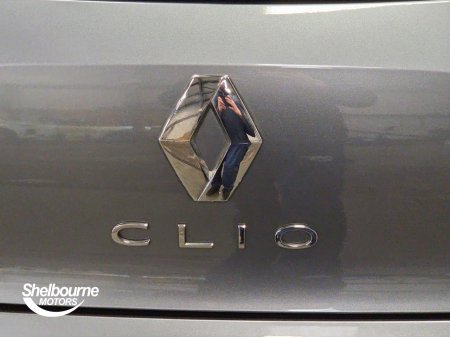 2023 Renault Clio - photo 18