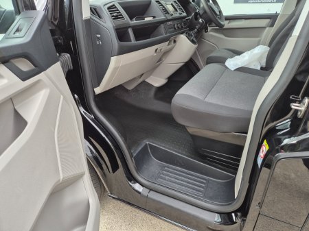 2020 Volkswagen Transporter - photo 14