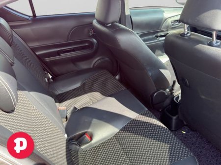 2018 Toyota Aqua - photo 20