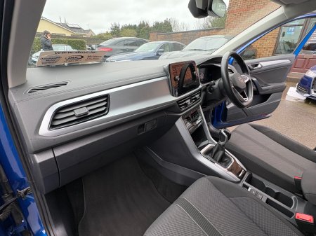 2023 Volkswagen T-Roc - photo 15
