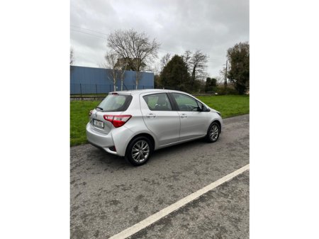 2019 Toyota Yaris - photo 4