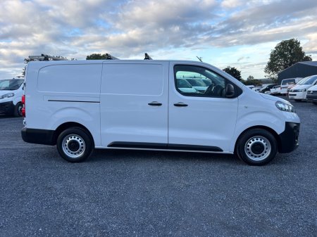 2022 Opel Vivaro - photo 11