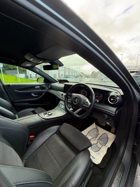 2018 Mercedes-Benz E-Class - photo 3