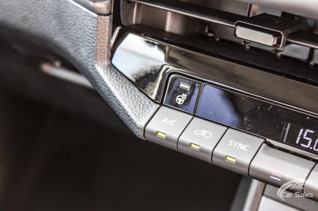 2026 Toyota Hilux - photo 23