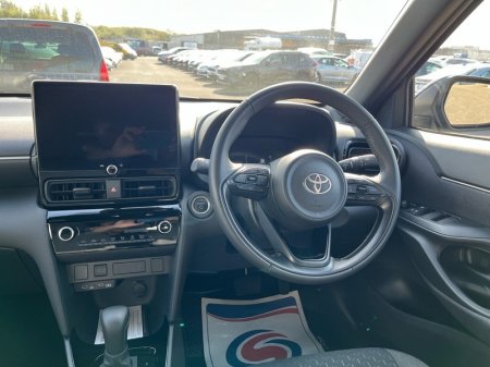 2026 Toyota Yaris Cross - photo 9
