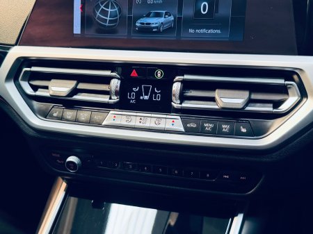 2020 BMW 3-Series - photo 17