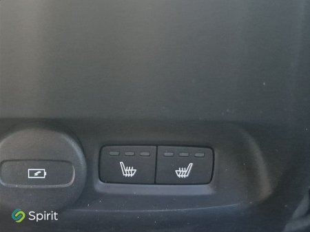 2025 Volvo XC40 - photo 14
