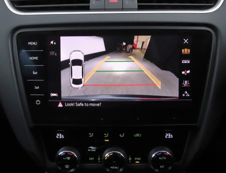 2021 Skoda Octavia - photo 23