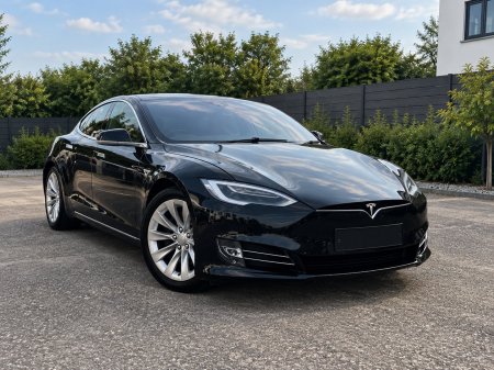 2018 Tesla Model S 75D