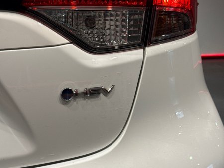 2024 Toyota Corolla - photo 11