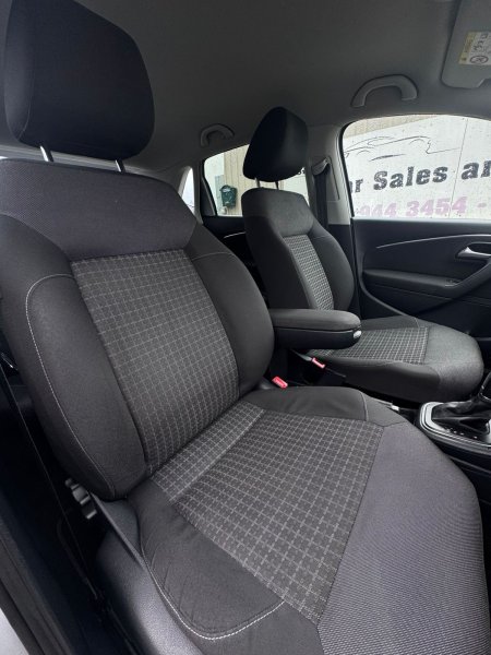 2015 Volkswagen Polo - photo 14