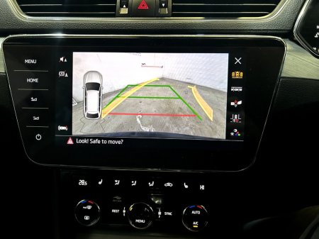 2022 Skoda Superb - photo 11