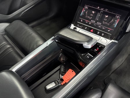 2020 Audi e-tron - photo 27
