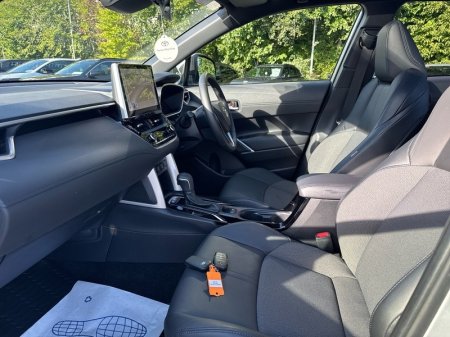 2023 Toyota Corolla Cross - photo 6