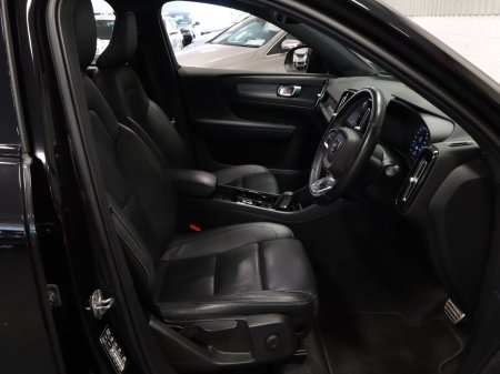 2020 Volvo XC40 - photo 24