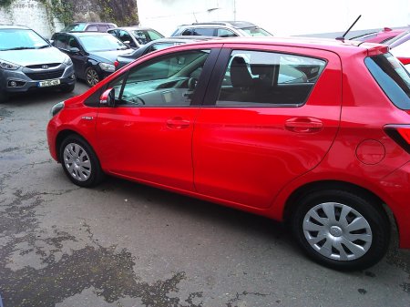2015 Toyota Yaris - photo 4