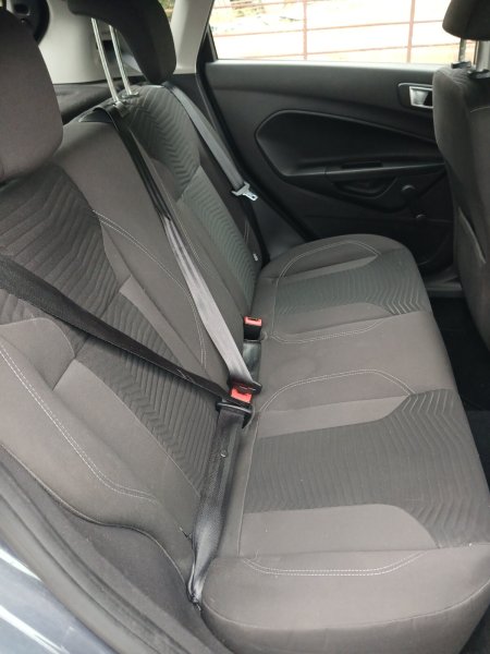 2013 Ford Fiesta - photo 9