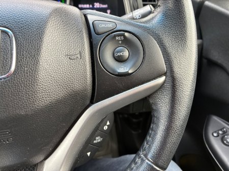 2014 Honda Fit - photo 21