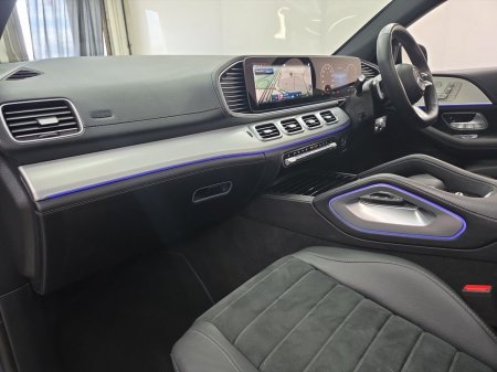2025 Mercedes-Benz GLE - photo 4