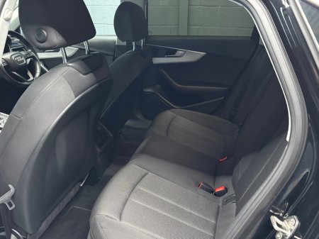 2016 Audi A4 - photo 8