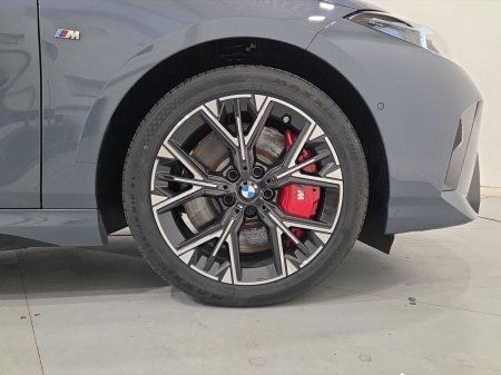 2026 BMW 1-Series - photo 13