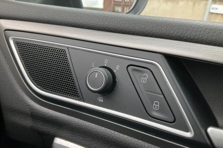 2015 Volkswagen Golf SV - photo 31