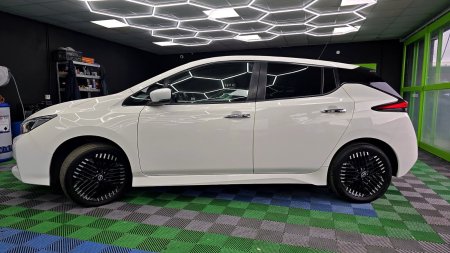 2023 Nissan Leaf - photo 4