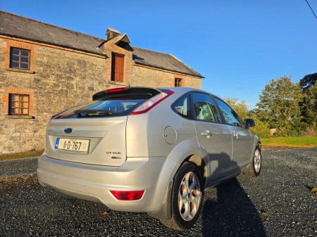 2011 Ford Focus - photo 6