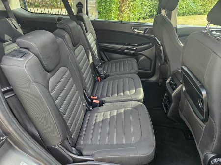 2019 Ford Galaxy - photo 16