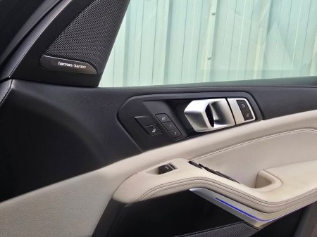 2023 BMW X5 - photo 23