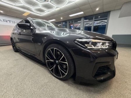 2022 BMW 5-Series - photo 8