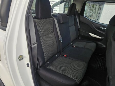 2021 Nissan Navara - photo 21