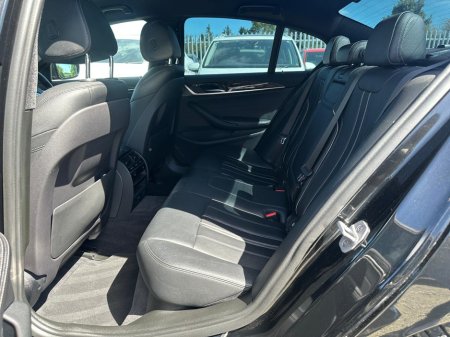 2018 BMW 5-Series - photo 15
