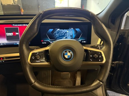 2023 BMW iX - photo 17
