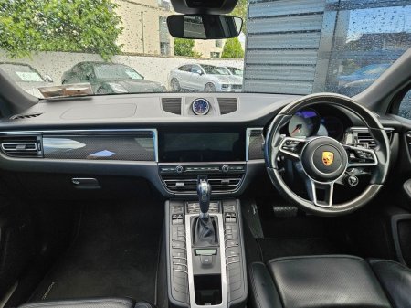 2021 Porsche Macan - photo 7