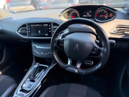 2020 Peugeot 308 - photo 23
