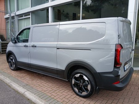 2026 Volkswagen Transporter - photo 6