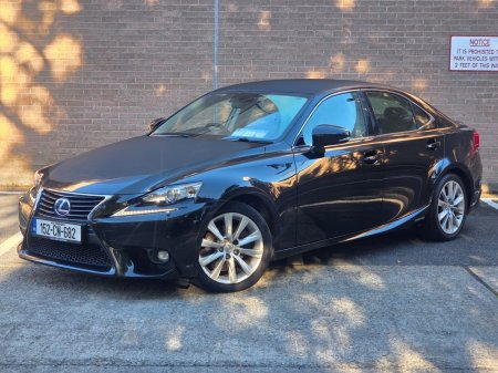 2015 Lexus IS 300h Executive