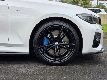 2021 BMW 3-Series - photo 17